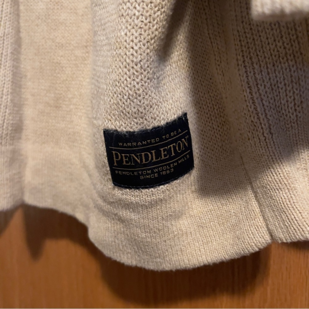 Pendleton Cardigan - Picture 3 of 4
